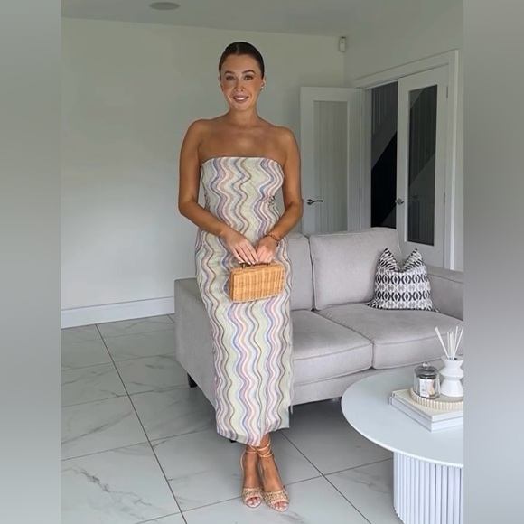 ZARA BLOGGERS’ FAVORITE STRAPLESS TULLE DRESS - Picture 7 of 16